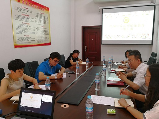 学生工作处一行来金融学院调研督导大学生心理健康教育工作(1).jpg